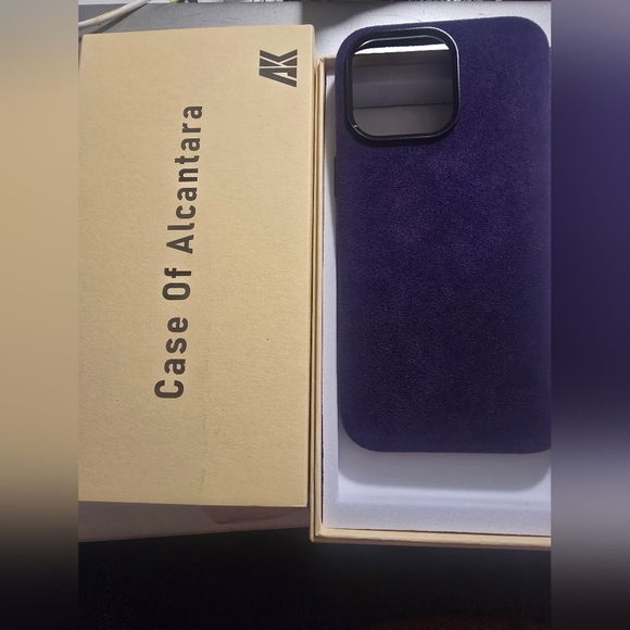 Iphone 15 Pro Max Akantra Purple Phone Case